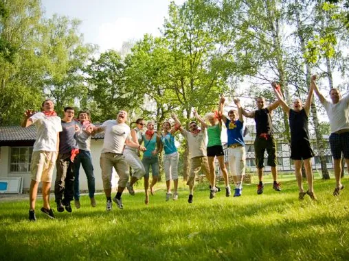 Путевка на отдых в коттедже - твоя! Если....