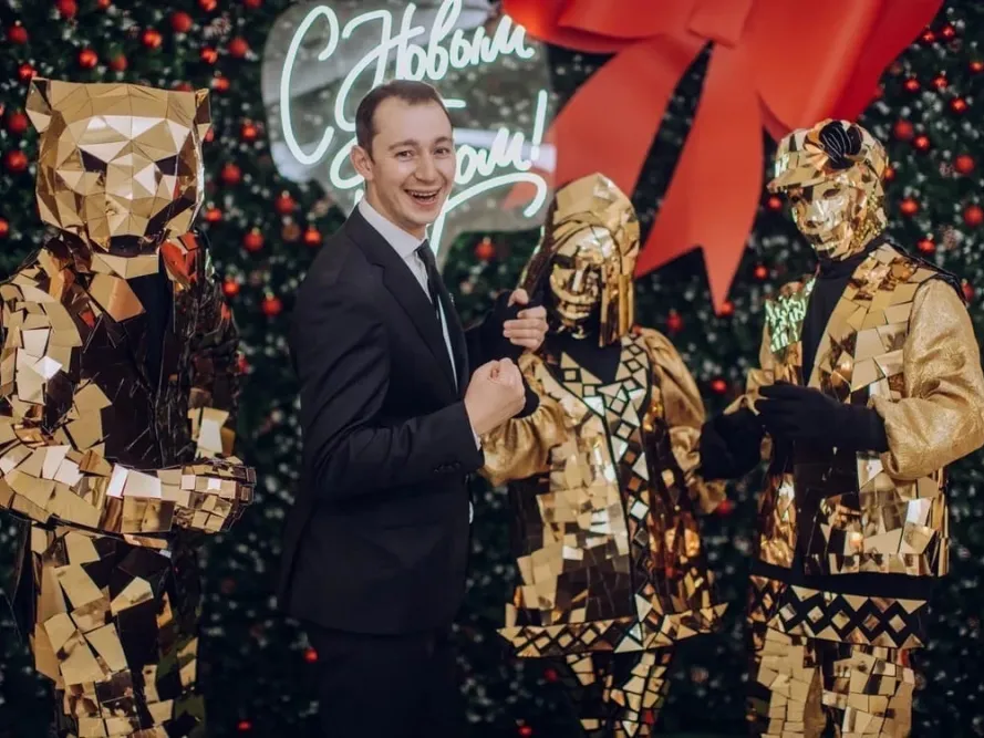 Ведущий Петр Лапин: «А у тебя был вапарупай?»