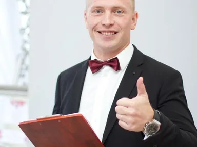 Ведущий Артём Ситников: «Я просто делаю ЭМОЦИИ, лишь они остаются в наших сердцах на всю жизнь!»