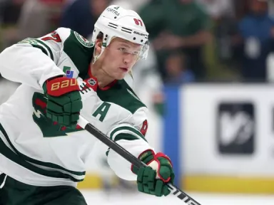 Гол Тренина и буллит Капризова