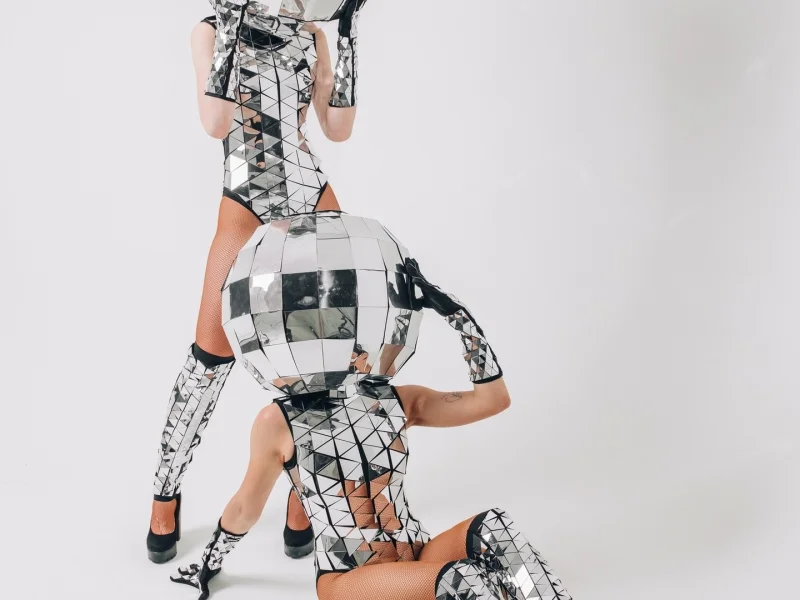 зеркальное шоу LuckyShow, зеркальное шоу, танцевальное шоу