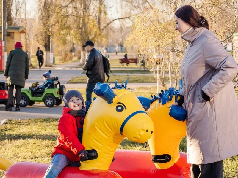 батуты и аттракционы на ваш праздник, аттракционы на день рождения, детский праздник, корпоратив, свадьбу