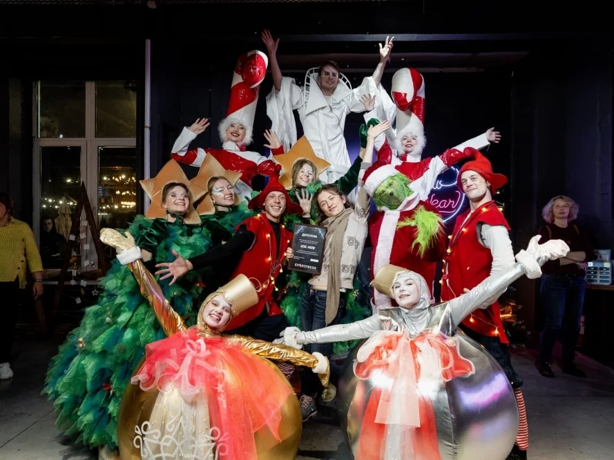 Петр Лапин, ведущий Петр Лапин, ведущий