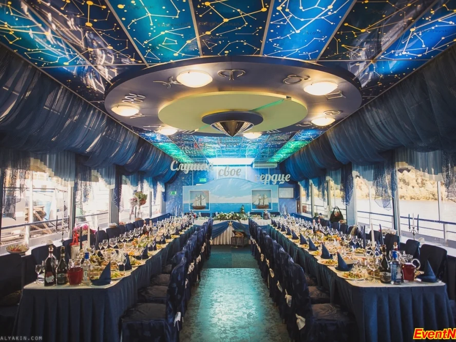 Теплоход Садко Нижний Новгород Теплоход Садко Нижний Новгород