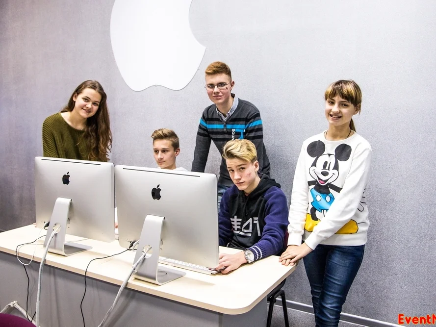 компьютерная академия Шаг, IT-каникулы для детей