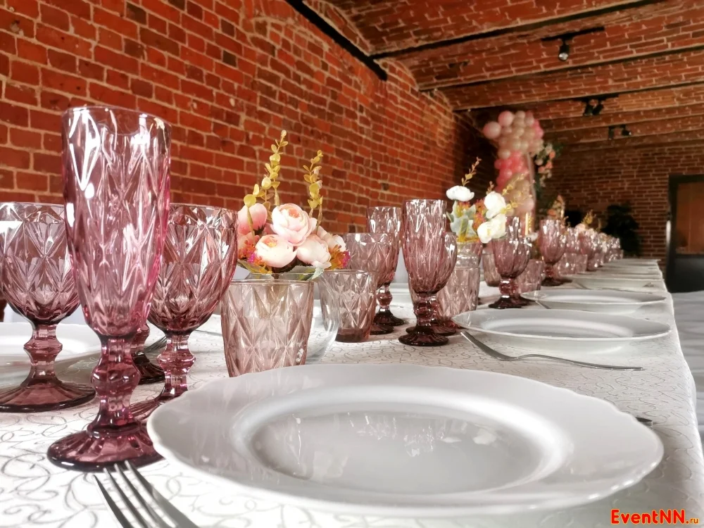 лофт-пространство Party Hall, свадьба, день рождения, корпоратив, выпускной, презентация, семинар, конференция в лофт-пространстве