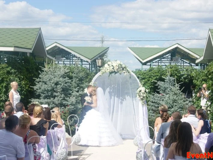 ресторан У Александра, свадьба, корпоратив, юбилей, выпускной в ресторане