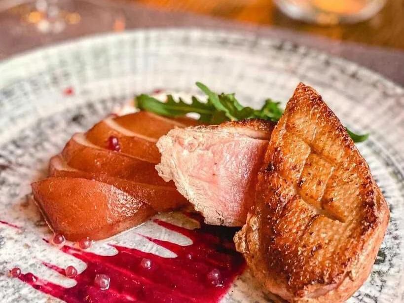 ресторан Caprese, ресторан итальянской кухни, юбилей, корпоратив в ресторане, винные дегустации