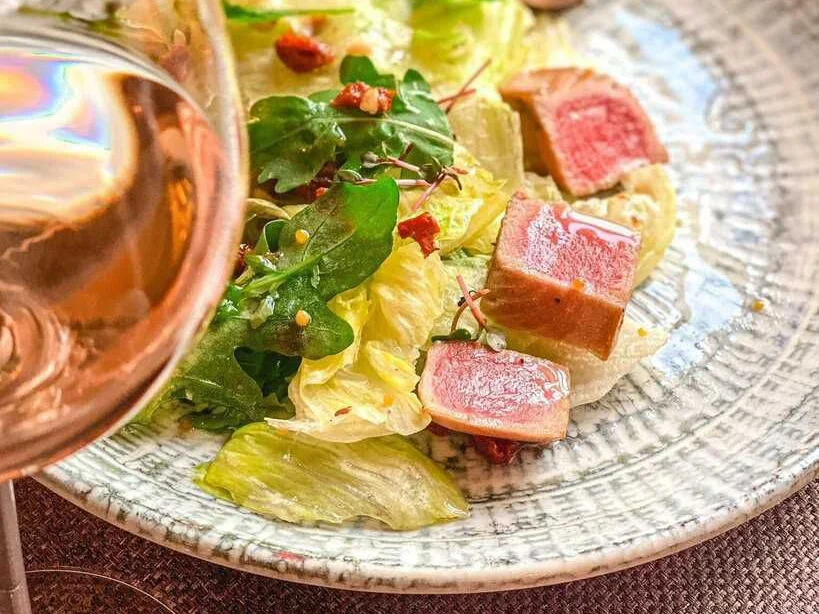 ресторан Caprese, ресторан итальянской кухни, юбилей, корпоратив в ресторане, винные дегустации